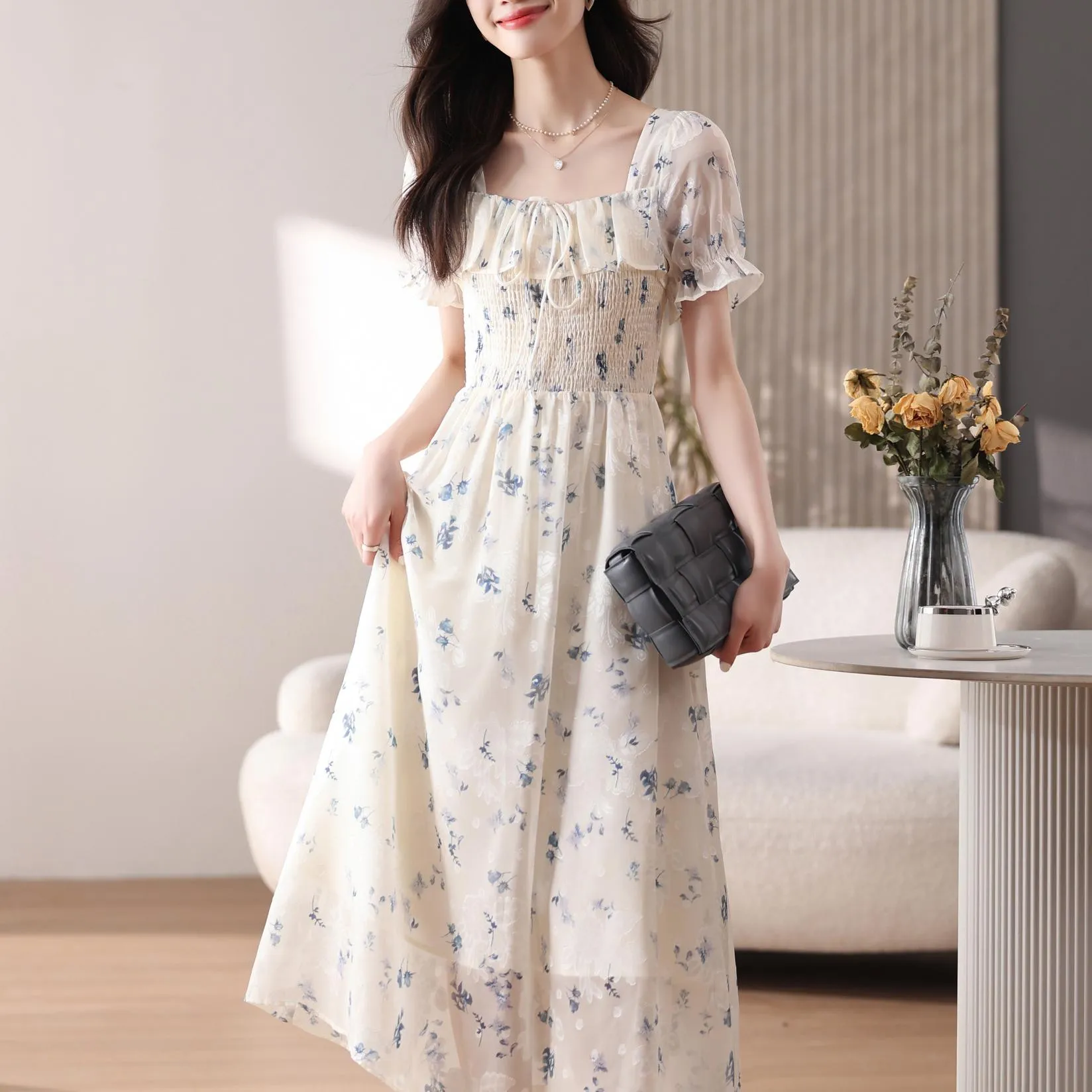 Women's Elastic-Waisted Floral Tea Tea Dress for Summer Fun