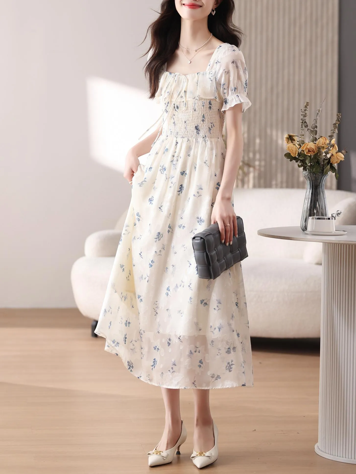 Women's Elastic-Waisted Floral Tea Tea Dress for Summer Fun