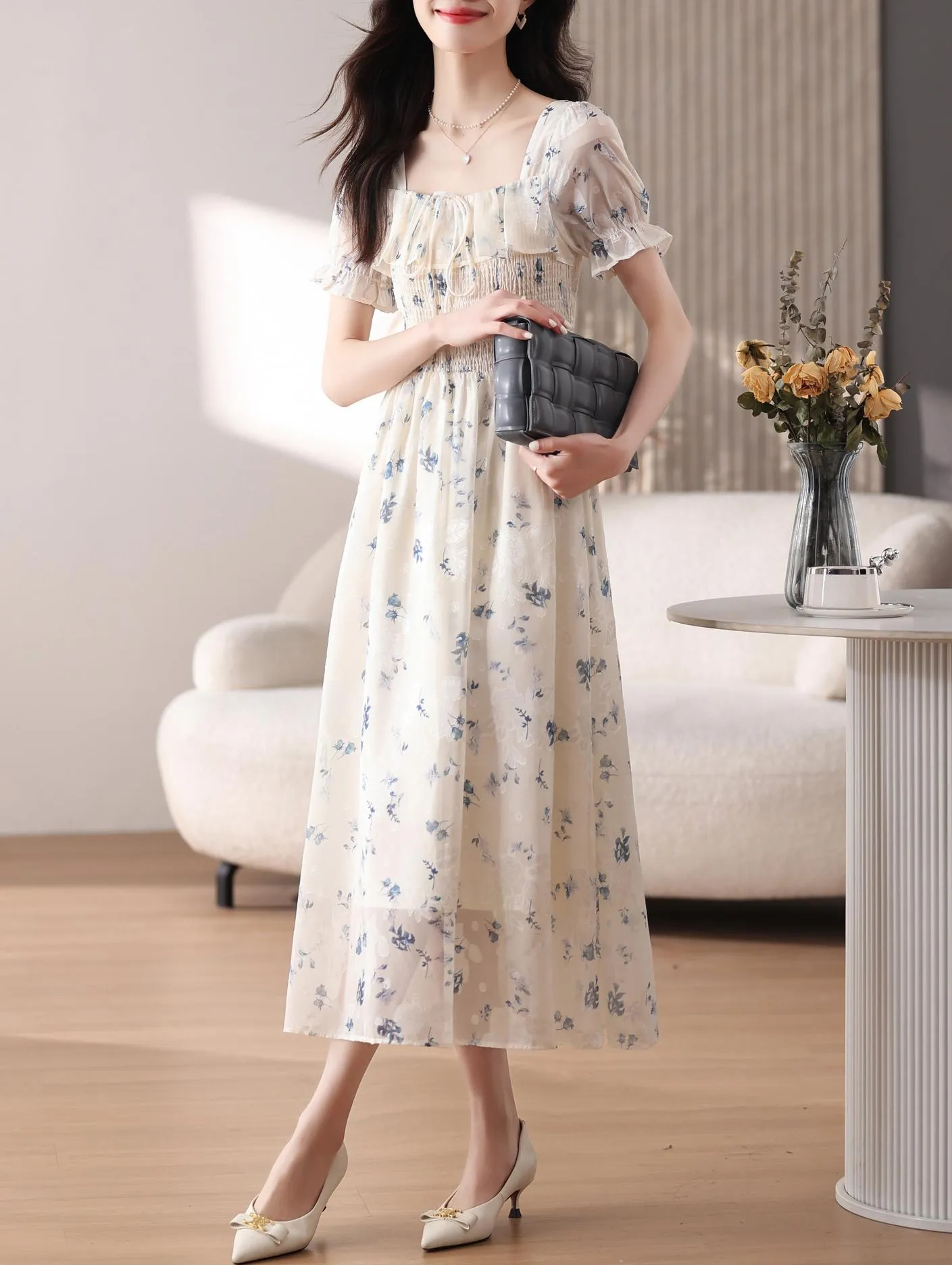 Women's Elastic-Waisted Floral Tea Tea Dress for Summer Fun