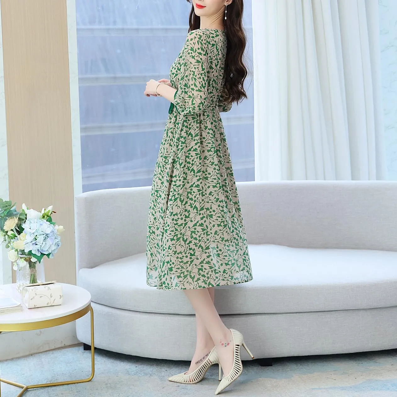 Women's Knee-length Tea Dress with Floral Print and Tie Detail