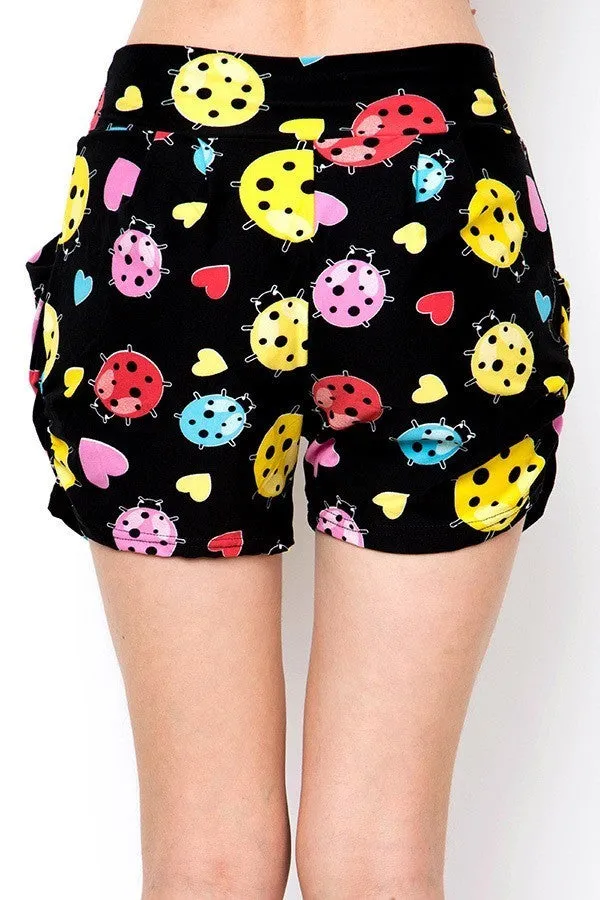 Women’s Regular Colorful Ladybug Printed Pleated Pockets Harem Shorts