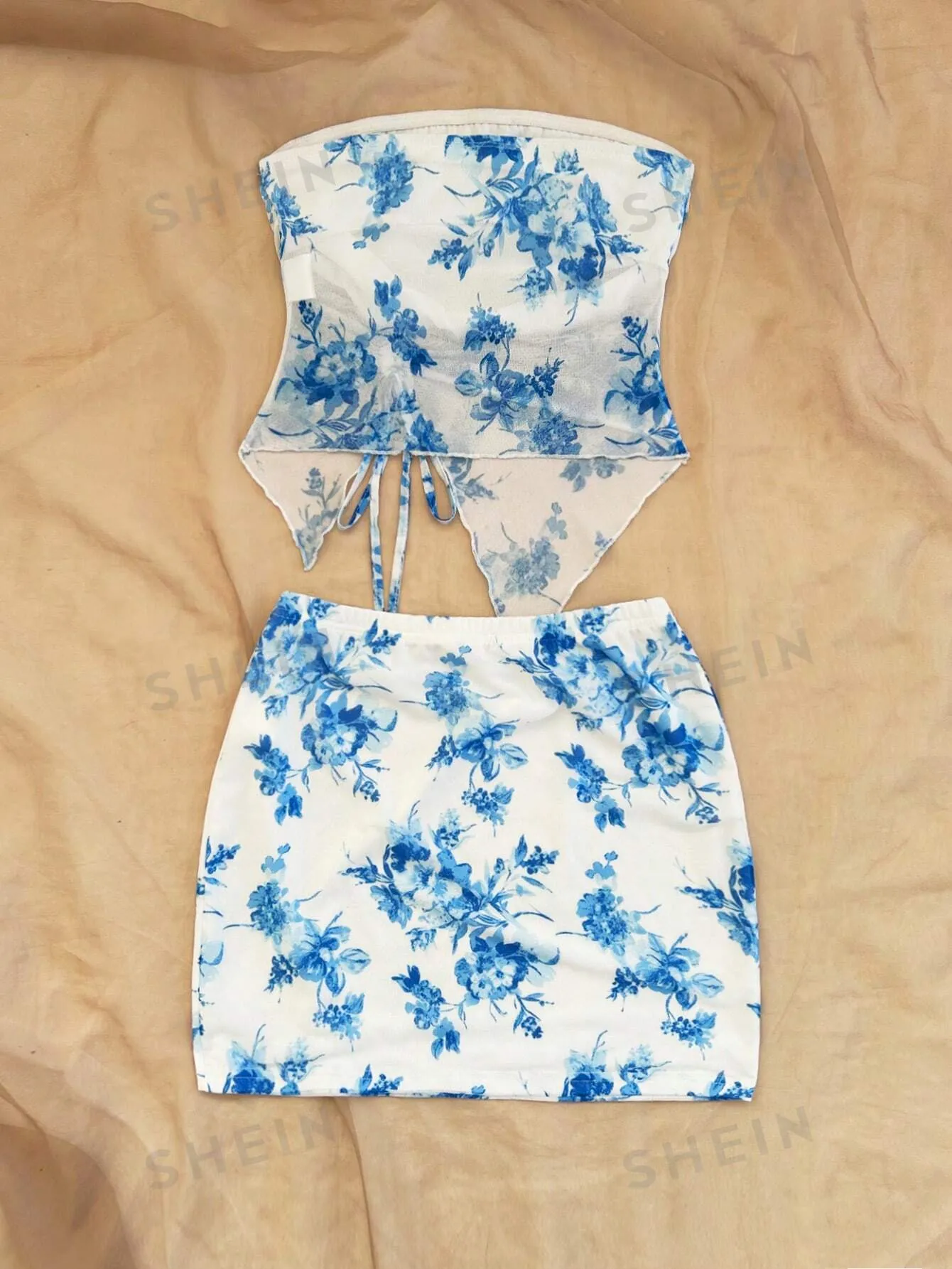 WYWH Women Blue Floral Print Drawstring Bandeau Top And Ruched Skirt 2 Piece Set For Beach Resort