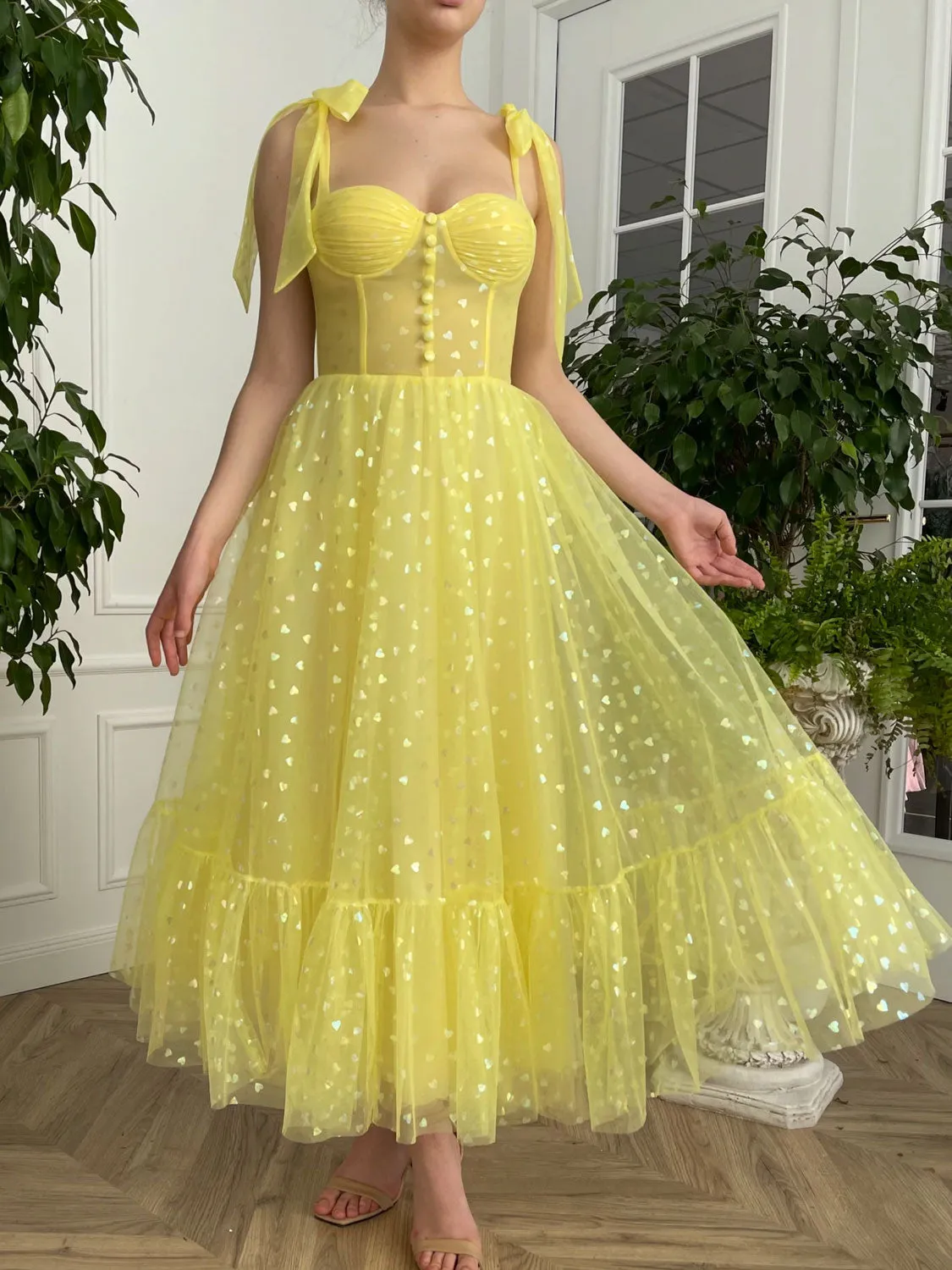 Yellow sweetheart neck tulle tea length prom dress yellow formal dress